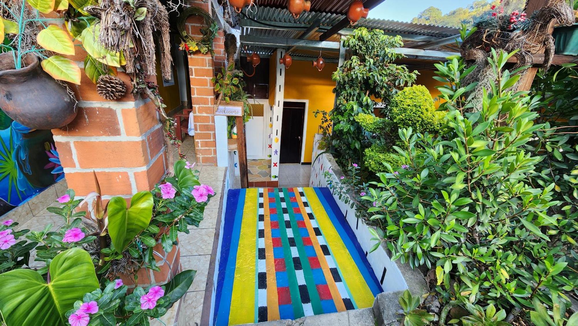 Posada Woochooch San Juan La Laguna Exterior photo